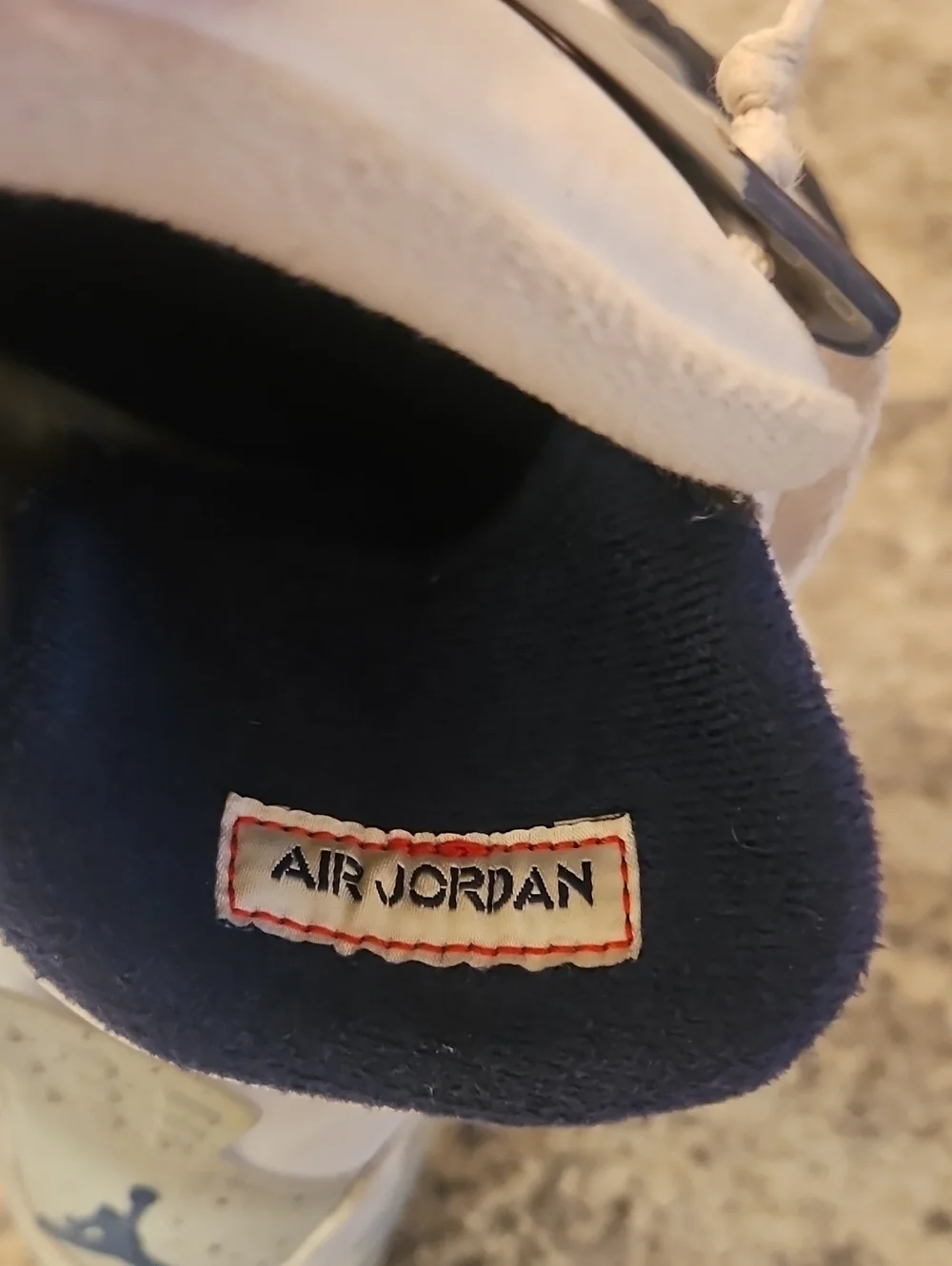 Nike Air Jordan 4 Retro Sneakers Size 6, ECU